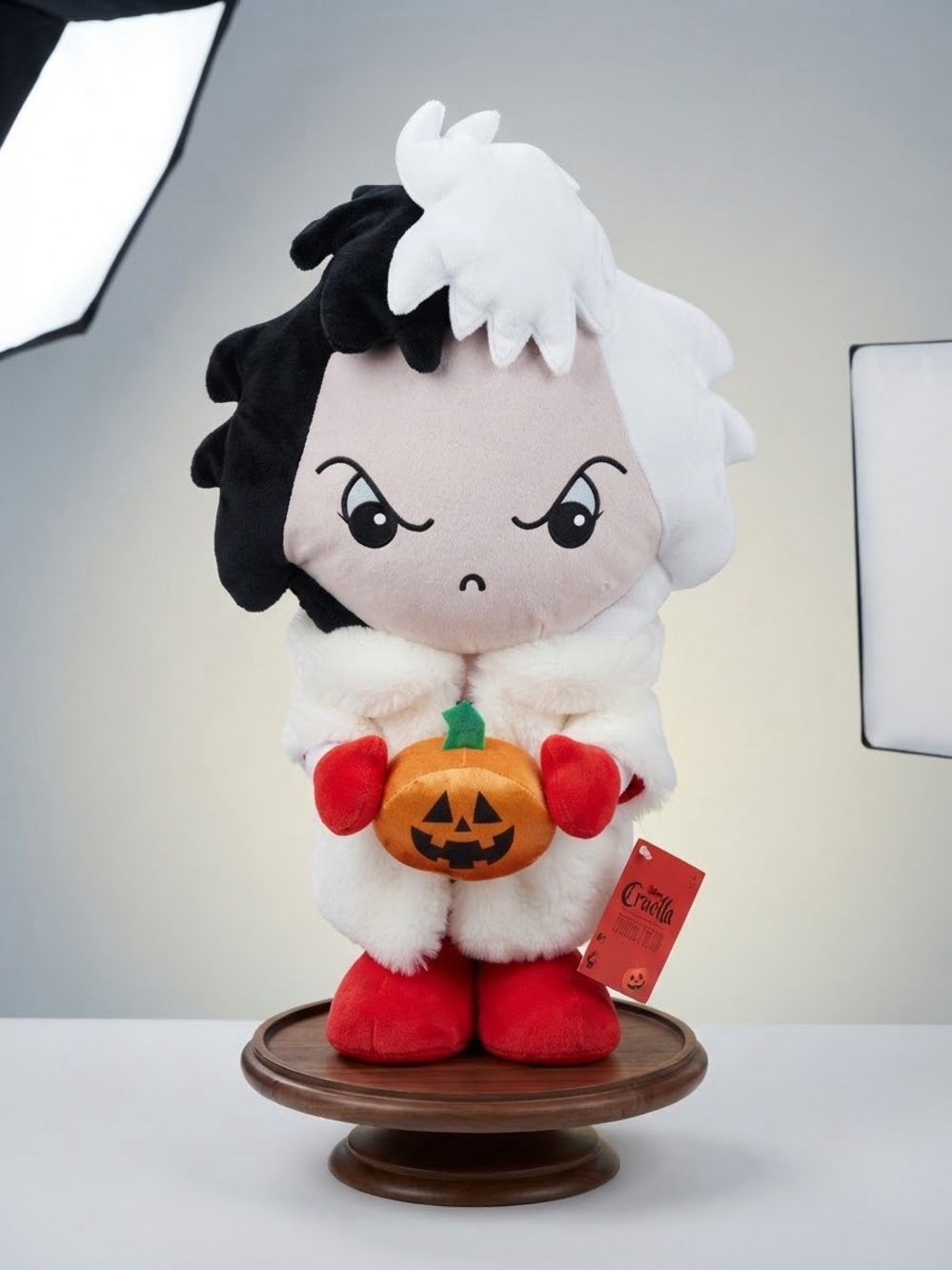 Disney Cruella De Vil Plush Halloween Greeter Pumpkin Stuffed Toy 23”
